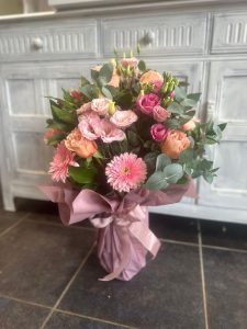 LARGE VASE ARRANGEMENT WITH HAND-TIE