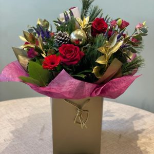 Christmas Aqua Pack - Red Roses