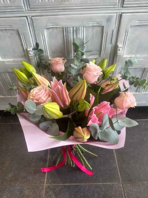 Lily and Rose Bouquet - Image 2